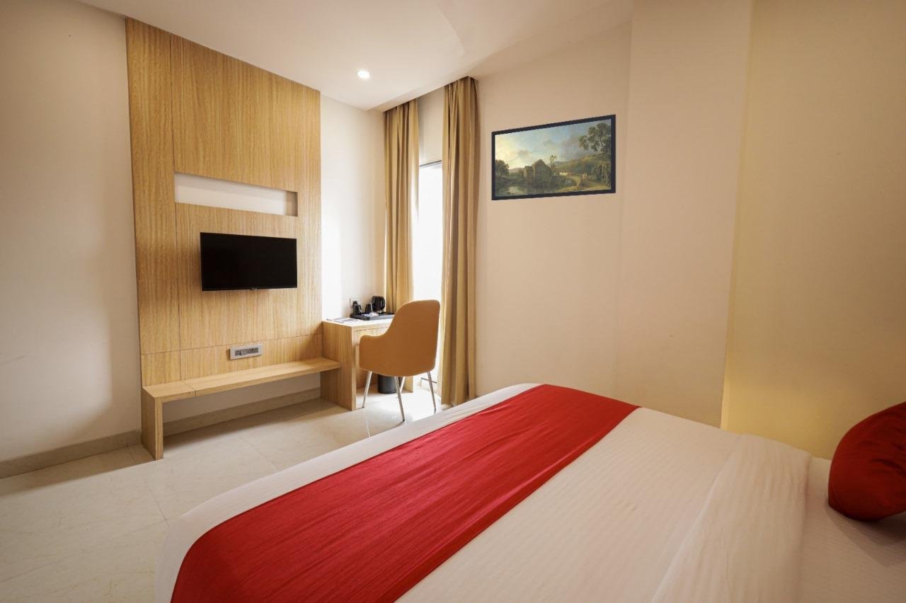 The Royal Legacy Executive Work Suite with Ergonomic Chair and Dedicated Workstation